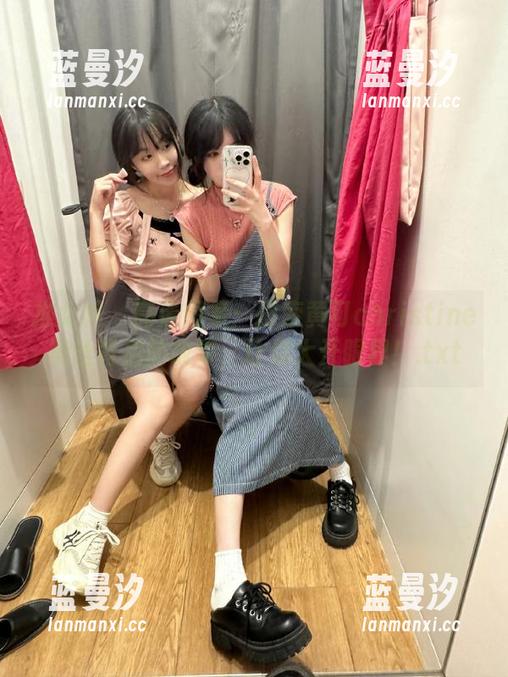 推女神 - 高清图集：探索黄可christine黑丝背后的故事，让你大开眼界！.txt