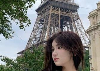 微密圈 – 来吧，在线浏览是可馨耶学姐的高清写真，感受她气质的多样性与无尽魅力，绝对不容错过！.txt