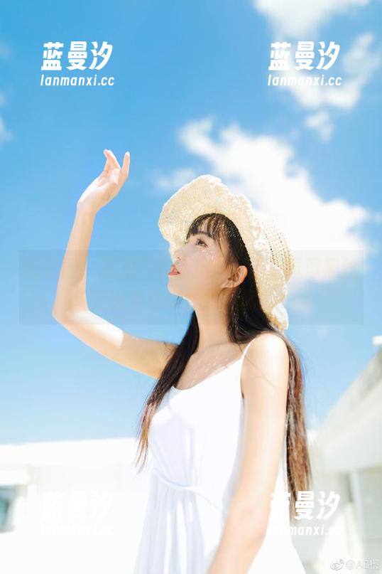 微密圈 - 私拍写真新风潮，是小逗逗黑丝玉足完美演绎魅惑与优雅.txt