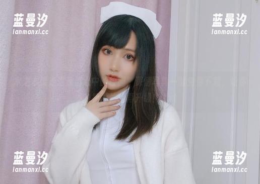 木之本果走进我们心中的校园，深情写真一键免费下载，让你的视觉体验再升级！.txt