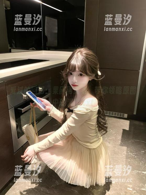 爱过的回忆：果团网更新，带你领略原图中的温柔.txt