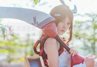 让桜桃喵带你进入高清图库，城市精灵OL的唯美瞬间随时欣赏！.txt