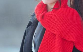 在桜桃喵的泳池世界里，精彩美图分享带来欢乐.txt