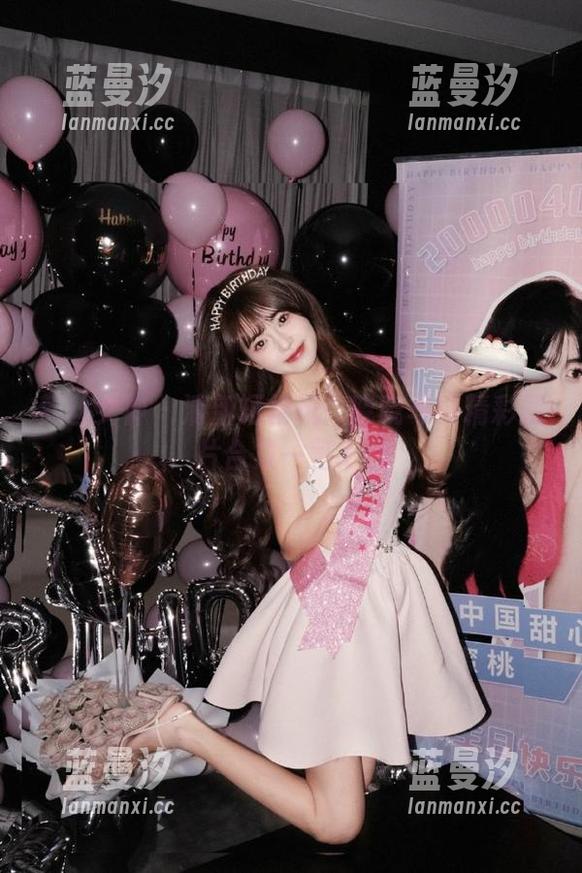 梦丝女神 - 清新短裙风：晓晓写真精彩照片合集一览.txt