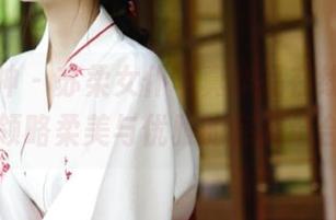 梦丝女神 – 苏柔女仆写真作品在线图集，带你领略柔美与优雅的完美结合.txt