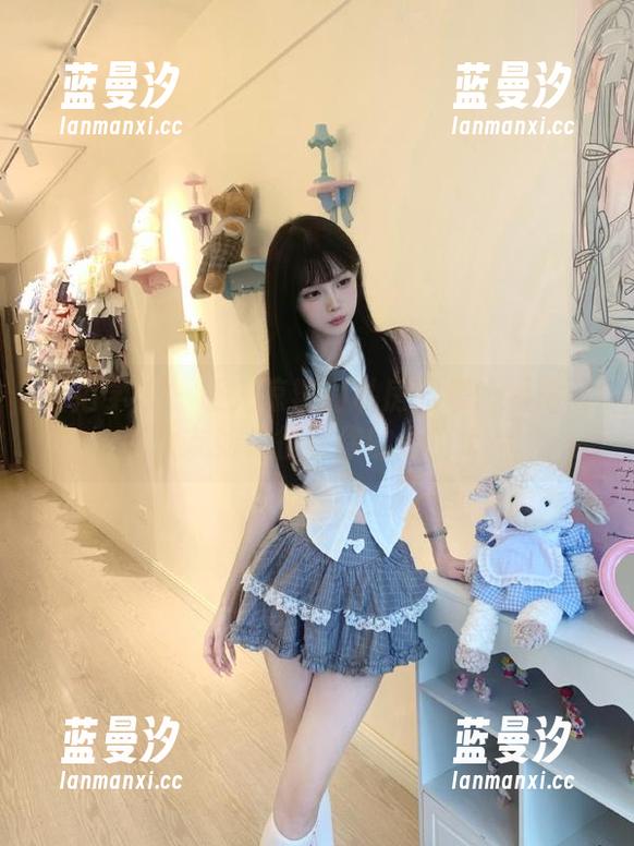 模范学院 - 让人惊艳的私房图集：看李可可女友如何征服你的心！.txt