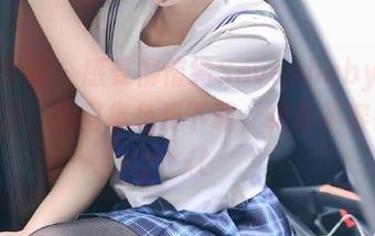 模范学院 – 感受柳侑绮Sevenbaby的长腿魅力，新图集免费下载，绝对不容错过.txt