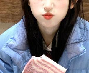 爱蜜社 – 视觉冲击力十足的Angela小热巴肉丝美图，欣赏她全新的照片艺术风格！.txt