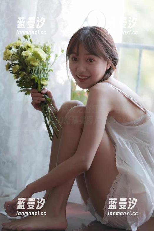 爱蜜社 - Evon陈赞之浴缸写真福利：让人心动的20张精美图片合集.txt