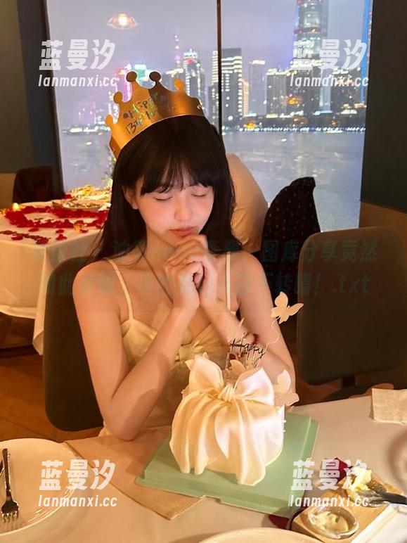 爱蜜社 - 油亮nova李雅，图库分享竟然如此养眼，真的是让人目不转睛！.txt