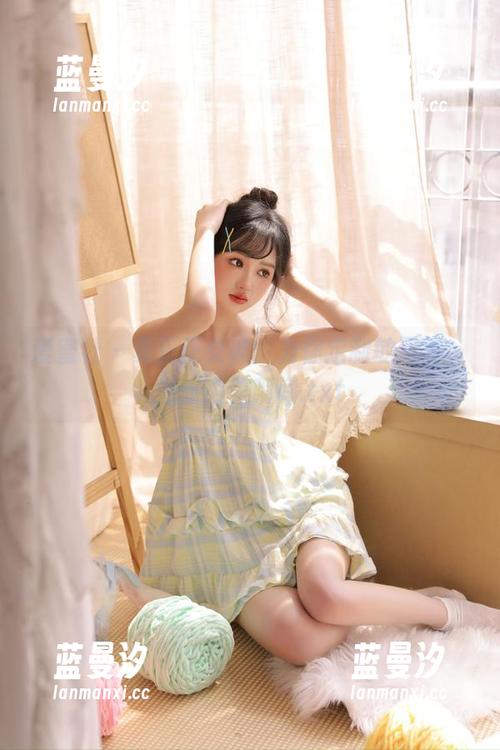爱蜜社 - 夏正正女神：为你定制的写真，感受绝美瞬间.txt