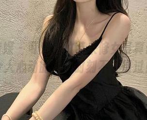 物恋传媒 – 可爱小竹带来修女写真最新更新，令人心动的美丽时刻不容错过！.txt