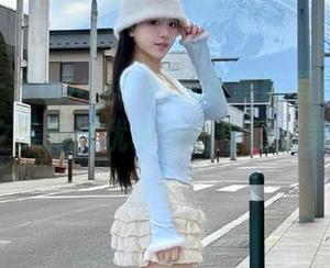 瑞丝馆 – Tobey轩轩酱高跟鞋写真图片：用定制之美传达优雅与自信的完美结合.txt
