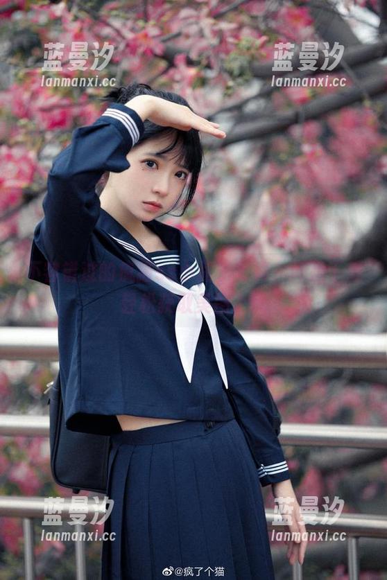 不容错过的疯猫ss小裙子写真，网盘下载轻松获取美图.txt