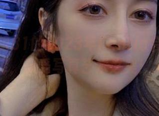 走进白银81的2023年Fantia会员最新图库，感受写真艺术之美！.txt