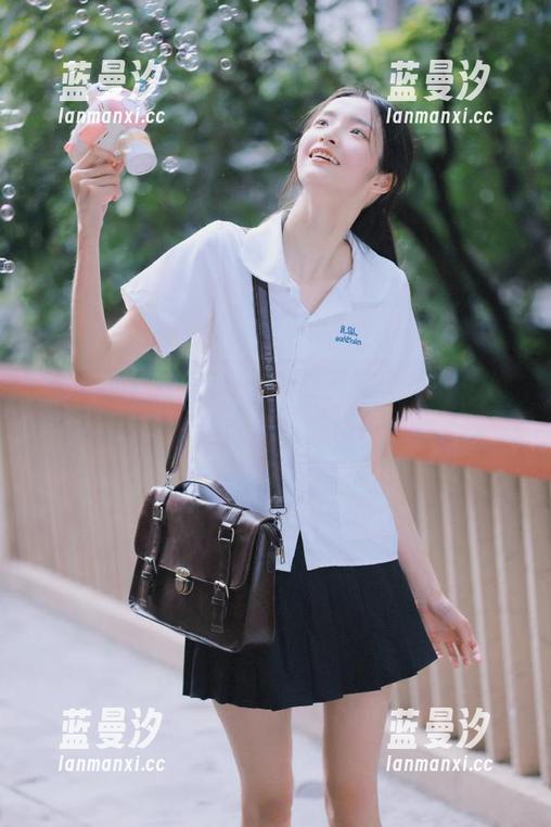 秀人网 - 丹妮Danny夏天写真美图大放送，免费下载带你享受夏日惬意.txt