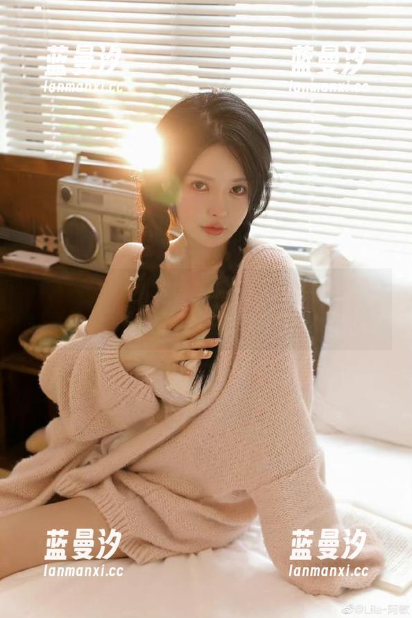 秀人网 - 娜娜baby的无圣光美腿写真，甜美可爱，轻松打动你的心灵深处！.txt