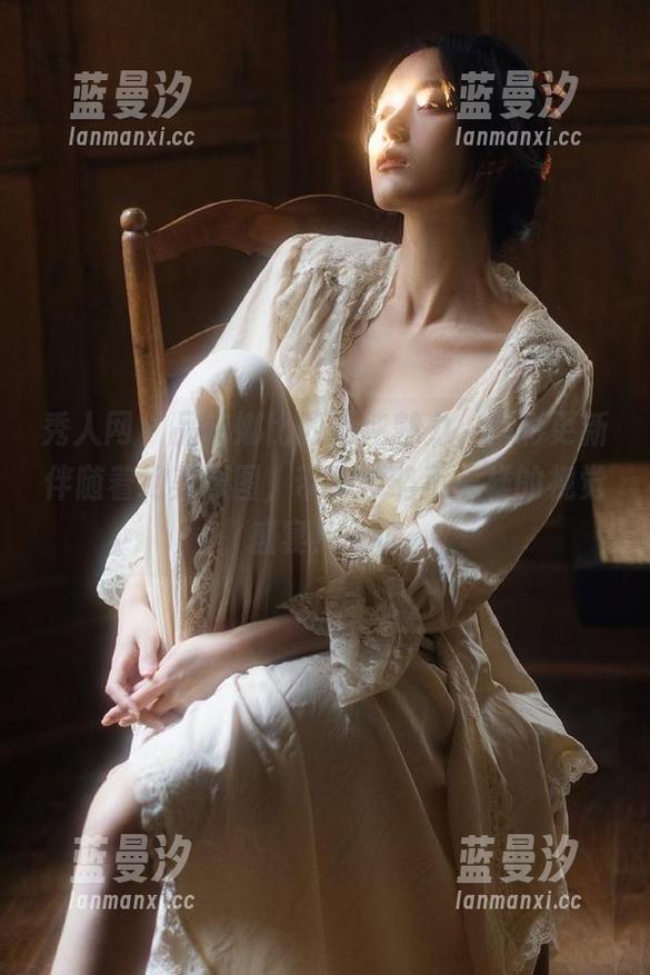秀人网 - 品味娜比的清纯魅力，精彩更新伴随着绝美原图，带你领略不一样的视觉盛宴！.txt