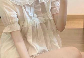 秀人网 – 美图更新：安然黑丝内衣系列写真，挑战视觉极限的性感表现.txt