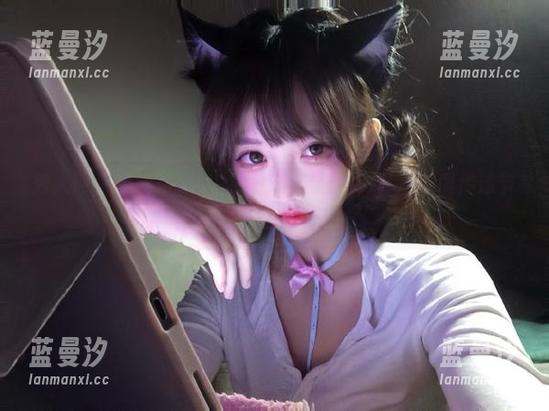 秀人网 - 发现月夕Lily的万圣节艺术：高清原图传递节日气氛与灵感.txt