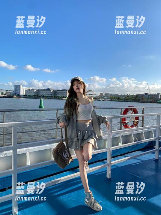 秀人网 - 杏子Yada学妹的写真作品，免费提供高清原图，快来体验吧！.txt