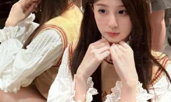 秀人网 – 沉浸在果果Nikki学姐的写真原图中，感受真挚的生活美学.txt