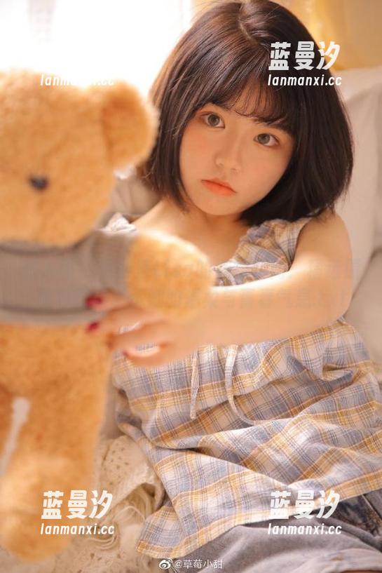 秀人网-爱丽莎Lisa 秀人网 - 爱丽莎Lisa的清纯瞬间:精选原图与图集展示她的温柔与青春气息.txt