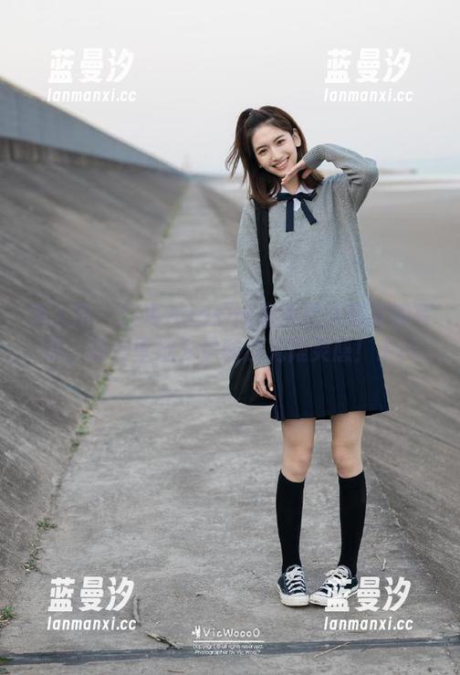 秀人网 - 蓝夏Akasha职业装系列高清写真，精美壁纸为你创造无限灵感！.txt