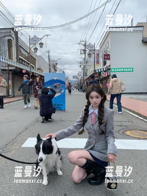秀人网 - 灰丝魅影：赵惟依coco全新写真套图，领略她的性感与艺术气质.txt