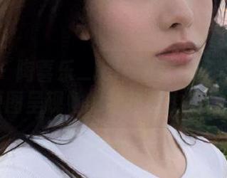 秀人网 – 陶喜乐_lele的女仆写真作品精选：原图呈现她的独特魅力与气质.txt