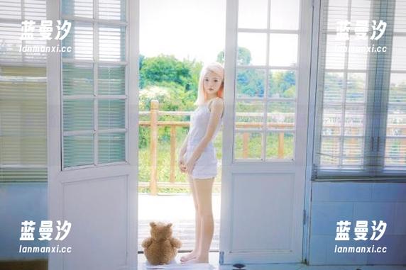 紧急企划 - 小恩带你领略无圣光写真：女神般的魅力，展现别样的人生哲学.txt