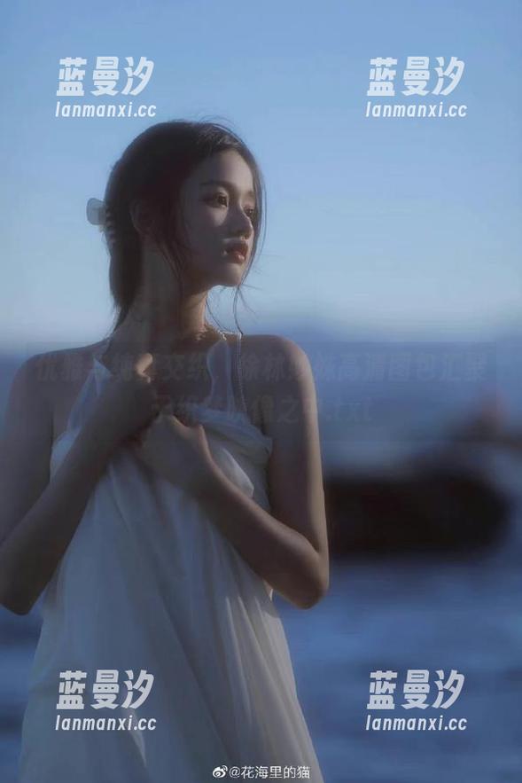 优雅与纯真交织，徐林妙姝高清图包汇聚于织梦映像之中.txt