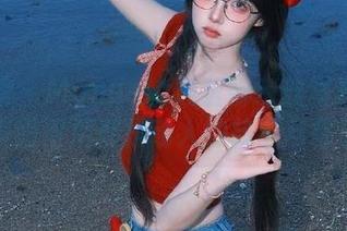 美媛馆 – Manuela玛鲁娜灰丝写真：每一张美图背后都是动人的故事与情感.txt