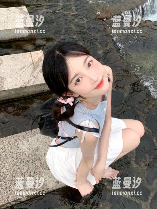 美媛馆 - 随杨晓青儿共舞浴缸：邀您品味这部写真图集的精致细腻.txt