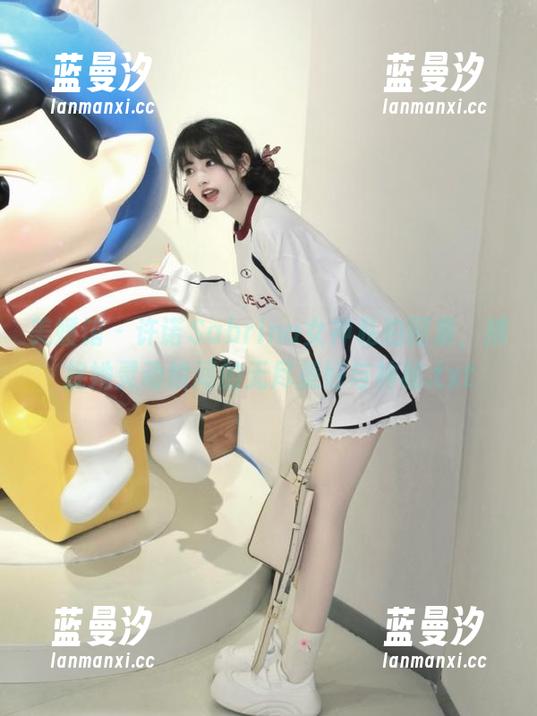 美媛馆 - 许诺Sabrina女神私拍图集，捕捉她灵动瞬间的无尽美好与神秘.txt