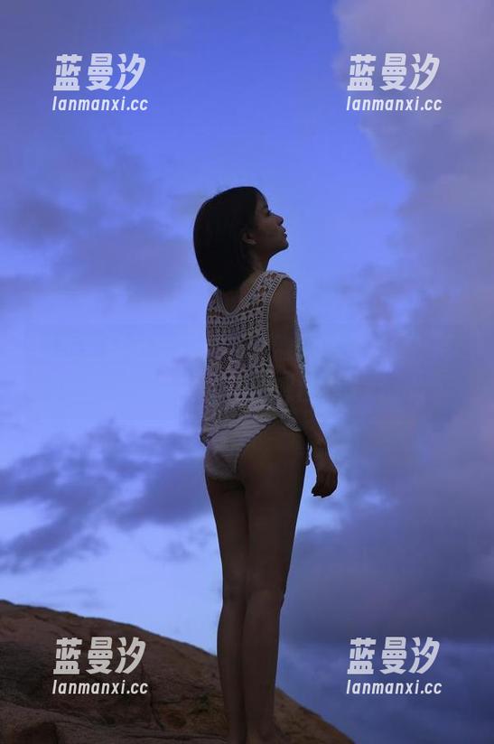 舞蹈生日记全新更新：韵的写真盛宴，带你体验舞者的情感世界.txt