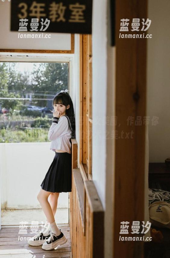 花漾show - 小热巴修女美图，作品带你领略不一样的艺术之美.txt