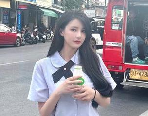 袜啵啵 – 免费资源大揭密：芝士运动里那些令人惊艳的写真你都知道吗？.txt