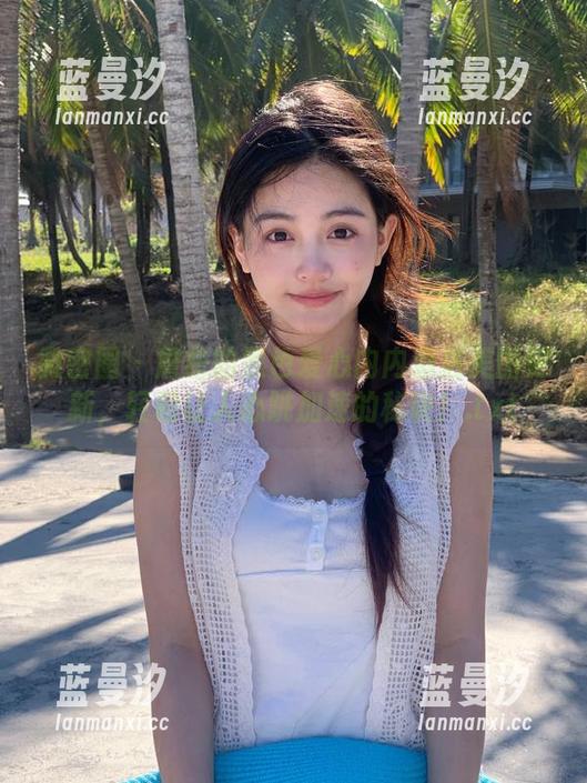 微密圈 - 詹詹的黑色爱心内内酒店美图更新，轻松让人心跳加速的秘诀！.txt