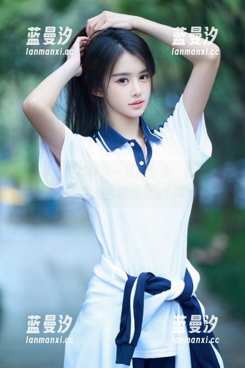 语画界 - 空姐林乐一写真全集，瞬间提升你对空中服务的想象力！.txt