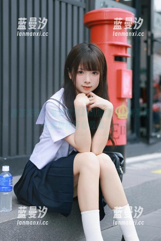 独家发布！免费欣赏趴趴捣蛋陌短裙写真，完美原图等你收藏。.txt