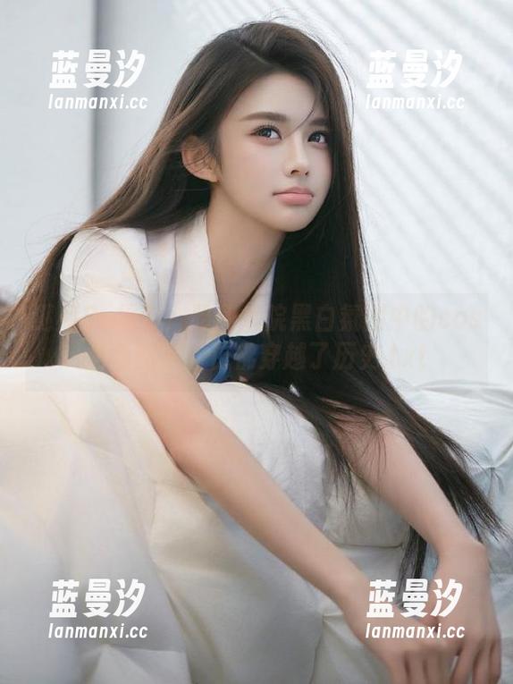 逐月Su摄影：昭和病院黑白氛围中的cos角色图集，仿佛穿越了历史.txt