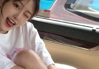 微密圈 – 旗袍与摄影的交融：铁锤姐姐精选图库探索经典形象.txt