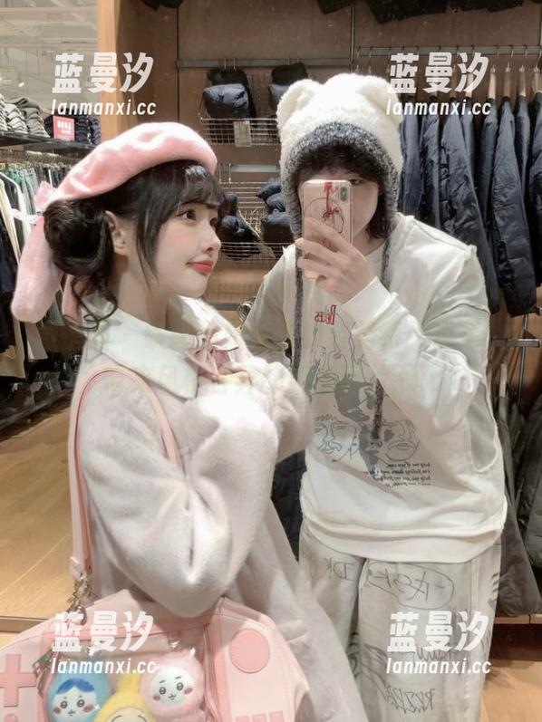 微密圈 - 铁锤姐姐爱你的姿势特别合集，带来风格各异的精美图片.txt
