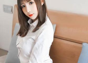 水手服大放送，雯粥粥美图原图精选，是否能俘获你的芳心？.txt