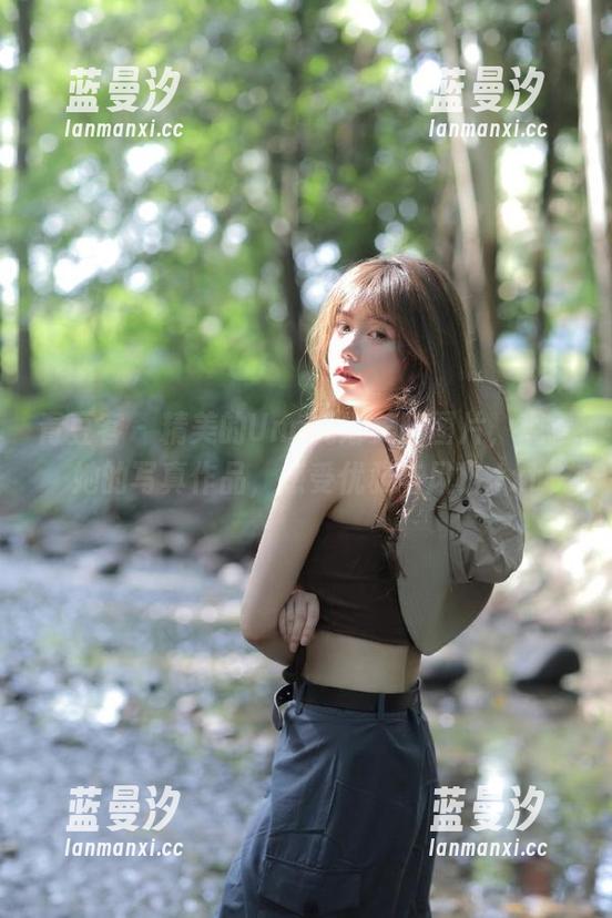 青豆客-Una尤娜 青豆客 - 精美的Una尤娜美腿图片,观看她的写真作品,感受优雅与风格.txt