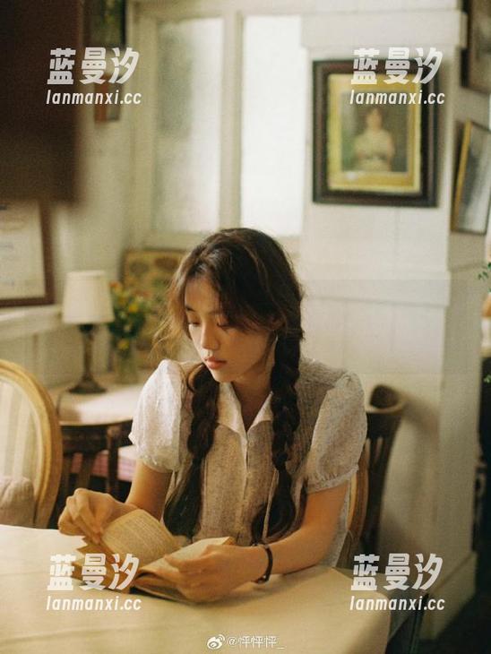 青豆客 - 免费图集：刘飞儿Faye吊带写真带你领略绝美的夏日时光.txt