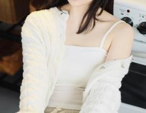 青豆客 – 探索思淇Sukiii的浴缸宝贝：无圣光写真套图尽显迷人曲线与动人魅力！.txt