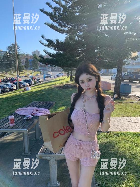 青豆客 - 不容错过的施忆佳女孩写真，网盘链接免费下载就在这里.txt