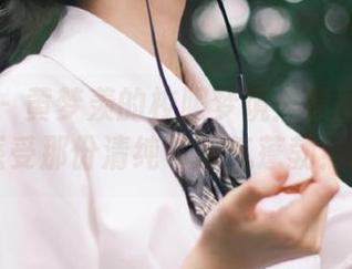 青豆客 – 黄梦羡的校服梦境：原图与精选，感受那份清纯与朝气蓬勃！.txt